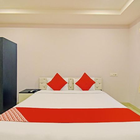 Hotel O Newtown Galaxy Panchuria Exteriör bild