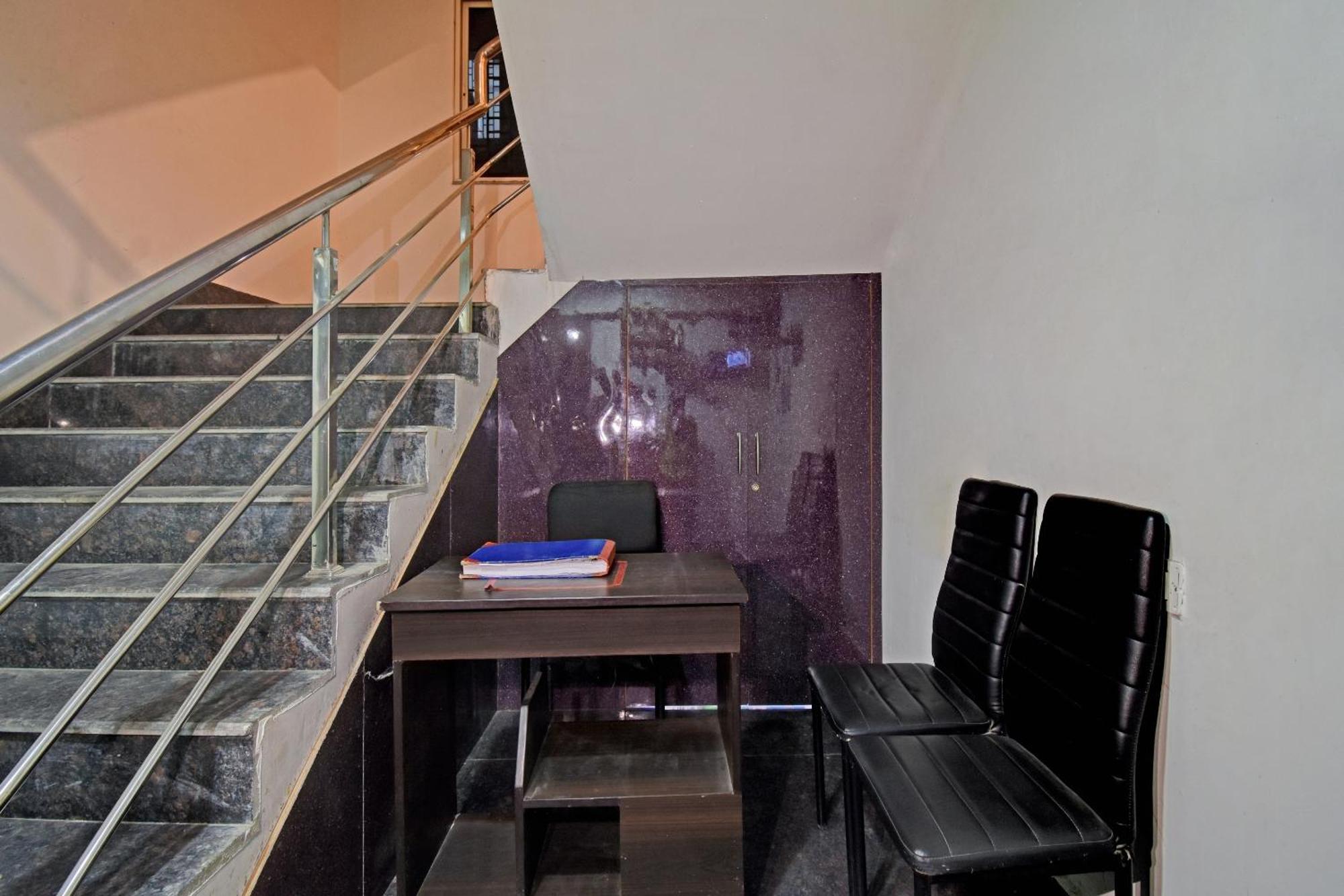 Hotel O Newtown Galaxy Panchuria Exteriör bild